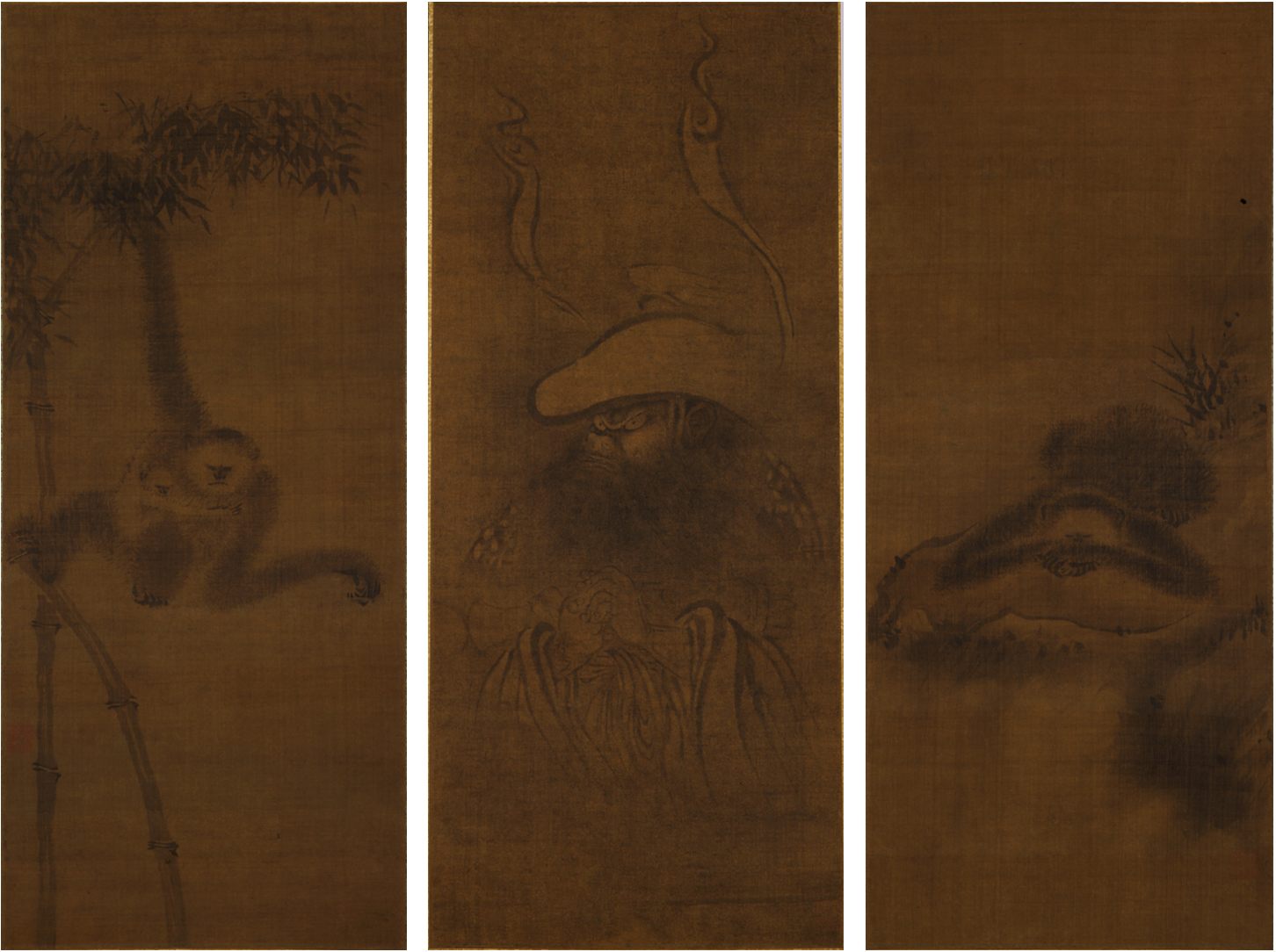 三田青磁　猿鹿鳥図 二枚組 松猿図小柄 古美濃Kozuka design of Three monkeys Made by Ko