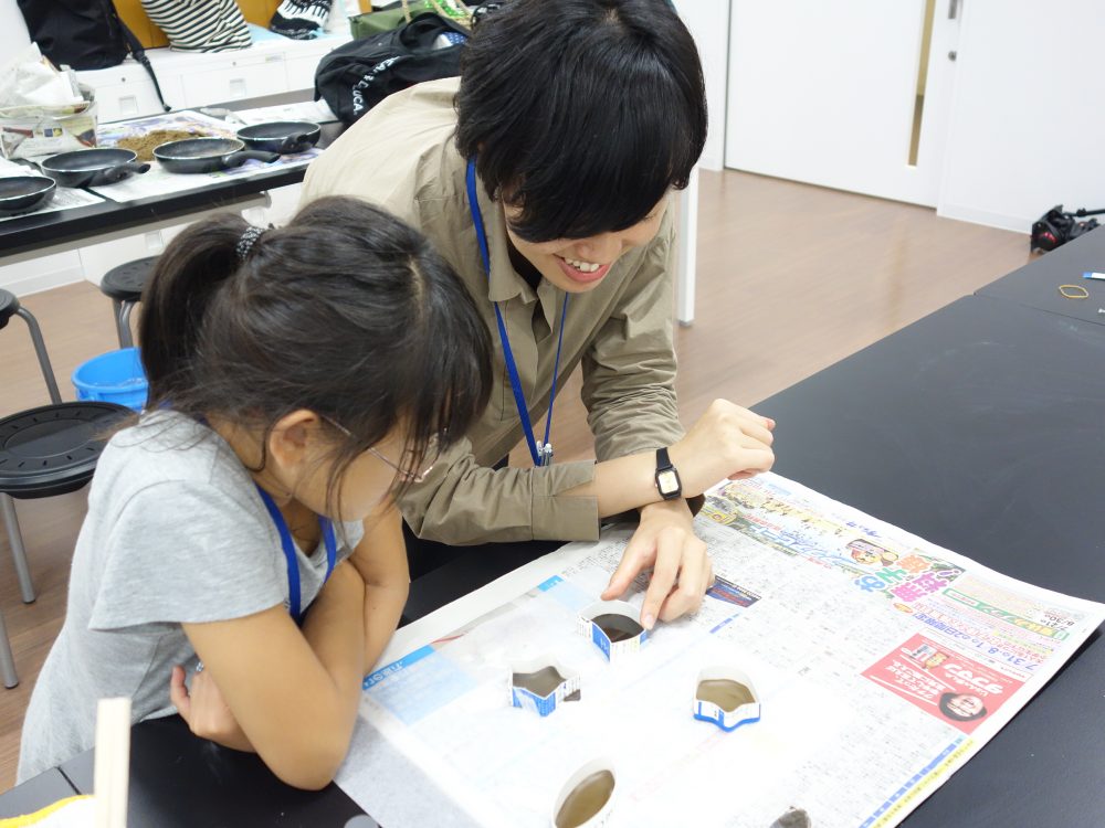 昨年の夏休みこども美術館ワークショップの様子