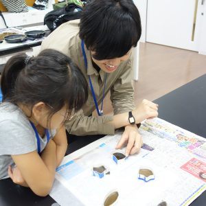 昨年の夏休みこども美術館ワークショップの様子