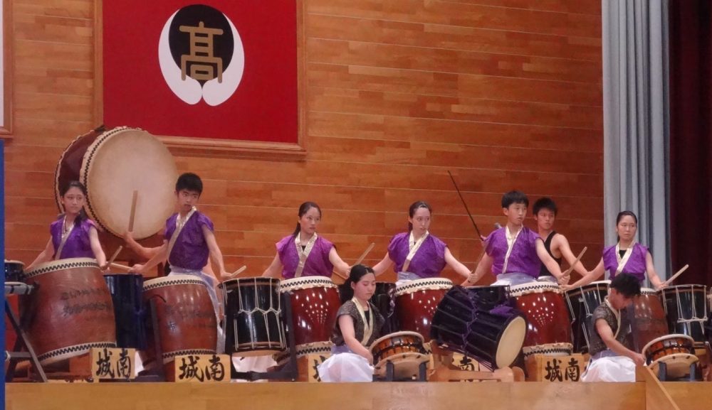 燃える 魅せる和太鼓の妙技 福岡市美術館